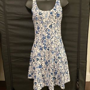 4/$40 H&M Divided Dress